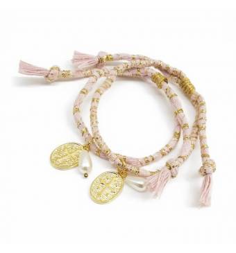 Βραχιόλι με επίχρυσο σταυρό και πέρλα.